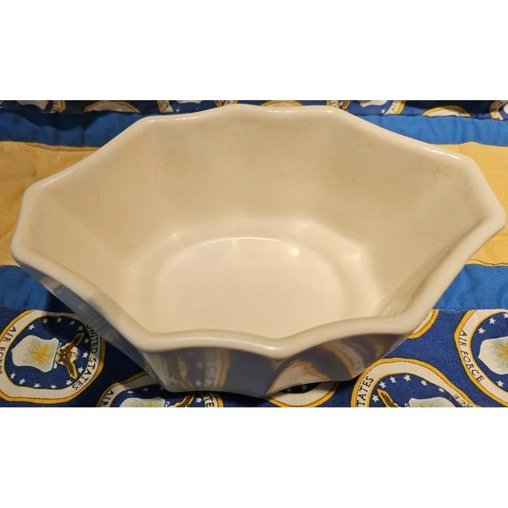 Vintage White Planter Bowl Hull 447 USA 6.75